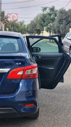 نیسان سێنترا